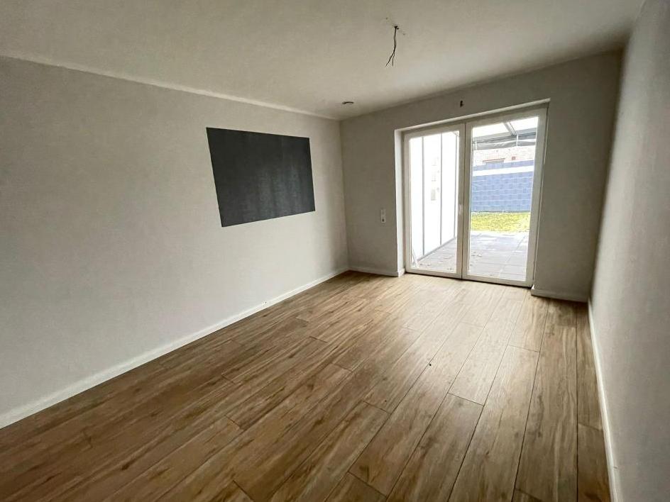 Doppelhaush&auml;lfte: Kinderzimmer_EG