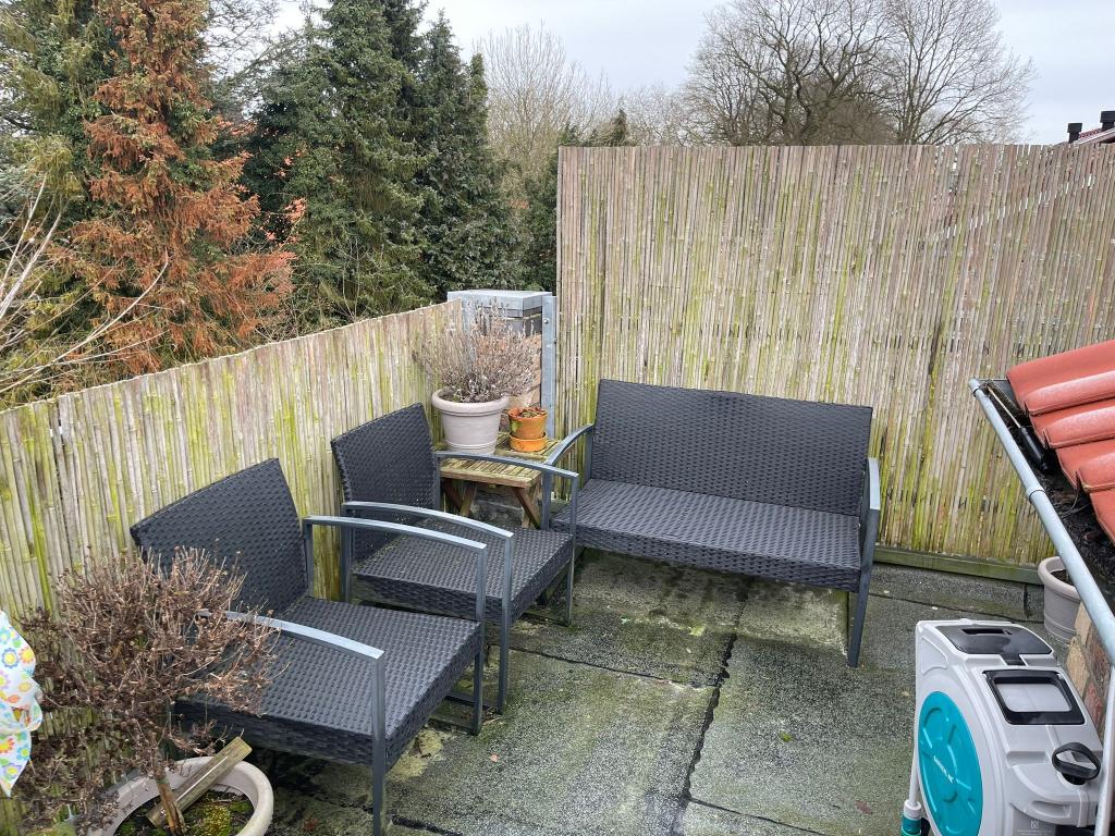 Doppelhaush&auml;lfte: Balkonterrasse