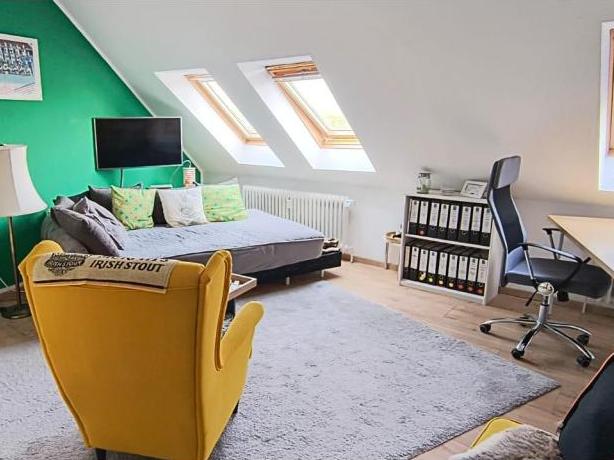 Kinder- / Arbeitszimmer 3 Zimmer Wohnung: Kinder- / Arbeitszimmer